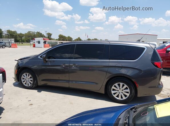 2C4RC1AG5MR502627 2021 CHRYSLER VOYAGER Gray 360 interior view