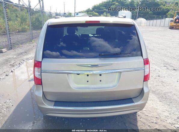2C4RC1BG0GR128639 2016 CHRYSLER TOWN & COUNTRY Gold 