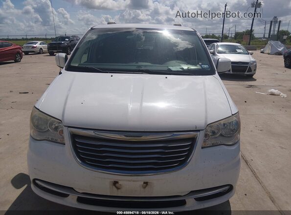 2C4RC1BG0GR289055 2016 CHRYSLER TOWN & COUNTRY White Front view