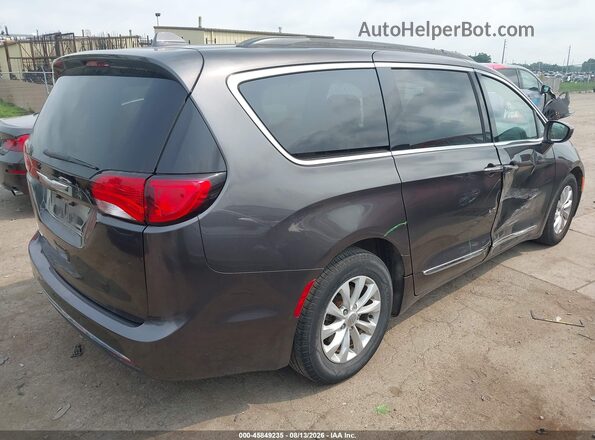 2C4RC1BG0HR543946 2017 CHRYSLER PACIFICA Black Задня права чверть