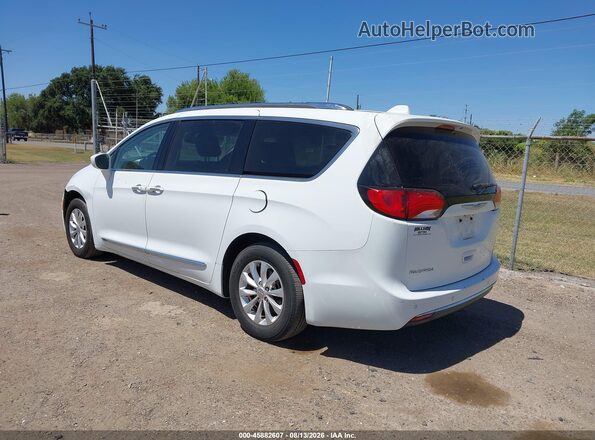 2C4RC1BG0JR110861 2018 CHRYSLER PACIFICA White Հետևի ձախ