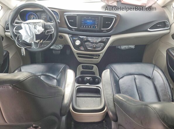 2C4RC1BG0JR120127 2018 CHRYSLER PACIFICA Black Առջևի վահանակի տեսք