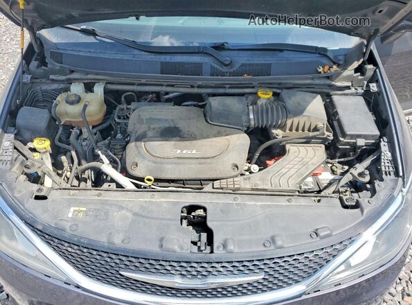 2C4RC1BG0JR149563 2018 CHRYSLER PACIFICA Gray Vista del compartimento del motor