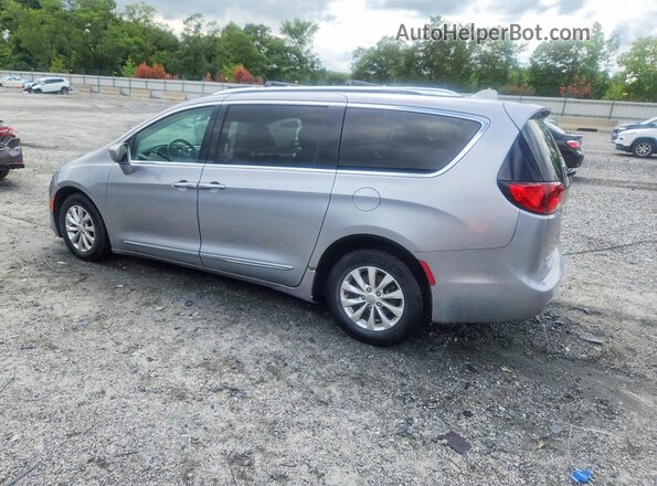 2C4RC1BG0JR322742 2018 CHRYSLER PACIFICA Серебряный Задняя левая четверть