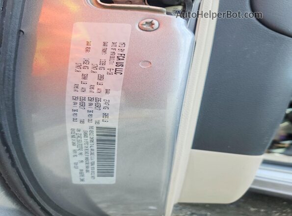 2C4RC1BG0JR322742 2018 CHRYSLER PACIFICA Серебряный Вид наклейки с VIN-кодом