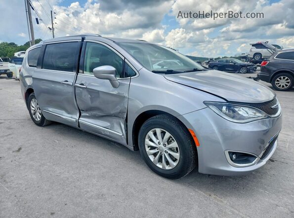 2C4RC1BG0KR603571 2019 CHRYSLER PACIFICA Silver Передня права чверть