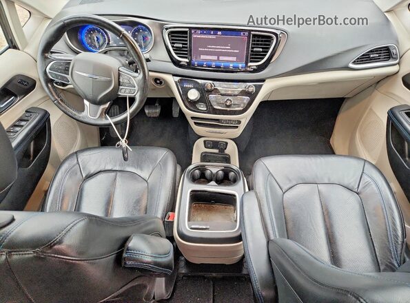 2C4RC1BG0MR597953 2021 CHRYSLER PACIFICA Черный Вид панели приборов
