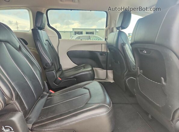 2C4RC1BG0PR571941 2023 CHRYSLER PACIFICA White უკანა სალონის ხედი