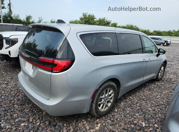 2C4RC1BG0RR155374 2024 CHRYSLER PACIFICA Silver 