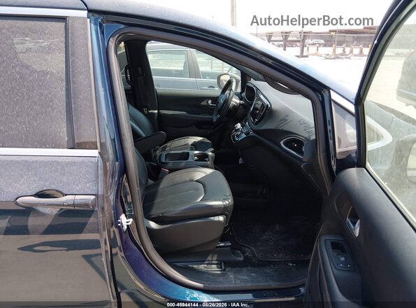 2C4RC1BG0SR512946 2025 CHRYSLER PACIFICA Blue Вид салону спереду