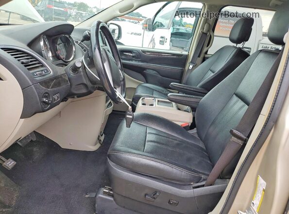 2C4RC1BG1GR159446 2016 CHRYSLER TOWN Gold Vista interior delantera
