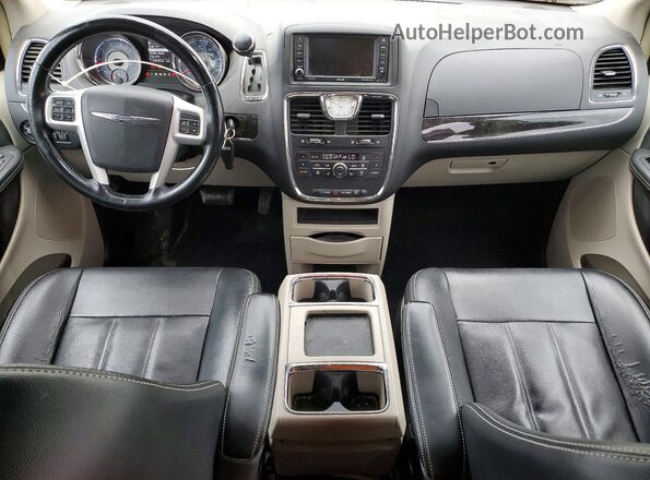 2C4RC1BG1GR159446 2016 CHRYSLER TOWN Gold Vista del salpicadero