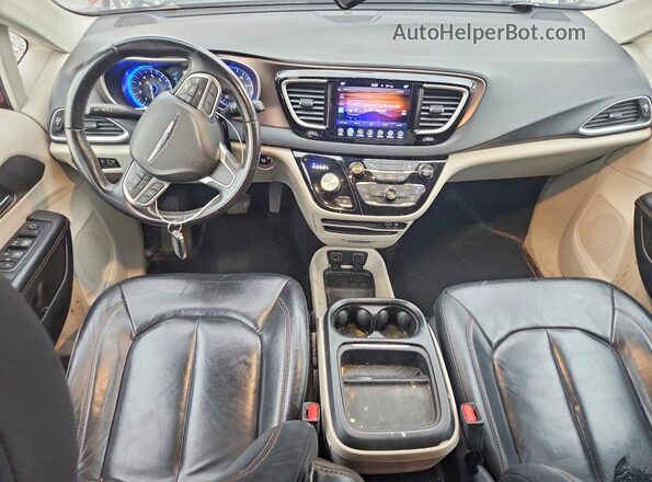 2C4RC1BG1HR553692 2017 CHRYSLER PACIFICA Burgundy Առջևի վահանակի տեսք