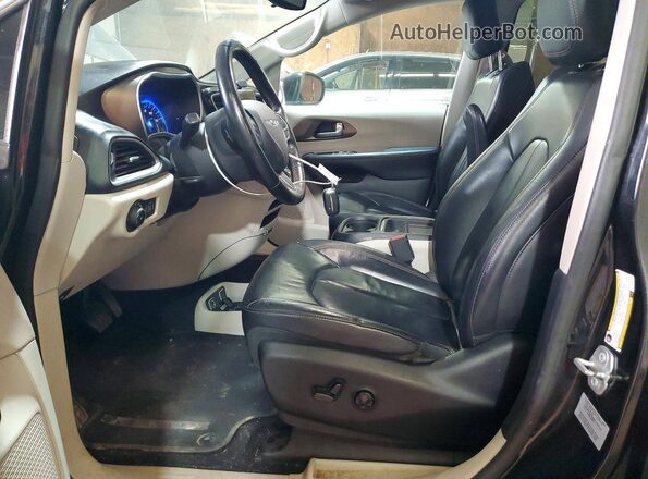 2C4RC1BG1HR794927 2017 CHRYSLER PACIFICA Black Vista interior delantera