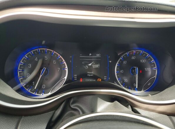 2C4RC1BG1JR356155 2018 CHRYSLER PACIFICA Black Instrument cluster view