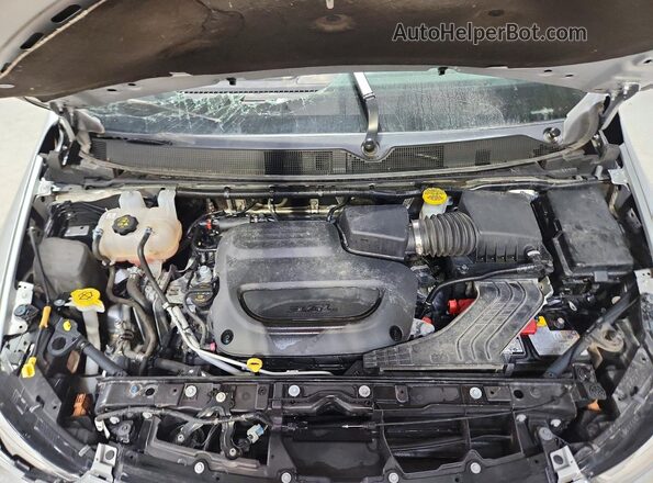 2C4RC1BG1RR143492 2024 CHRYSLER PACIFICA Silver Engine compartment view