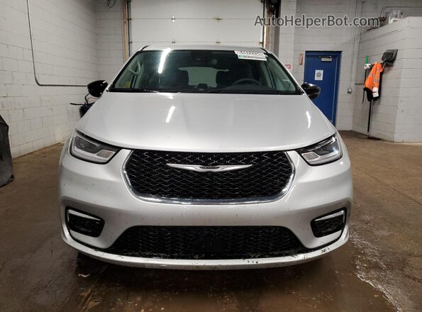 2C4RC1BG1RR182616 2024 CHRYSLER PACIFICA Silver 