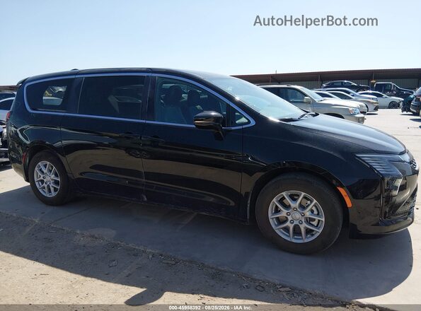 2C4RC1BG1VR572061 2027 CHRYSLER PACIFICA Черный Вид задней части салона