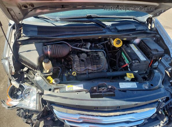 2C4RC1BG2GR137892 2016 CHRYSLER TOWN Silver Vista del compartimento del motor