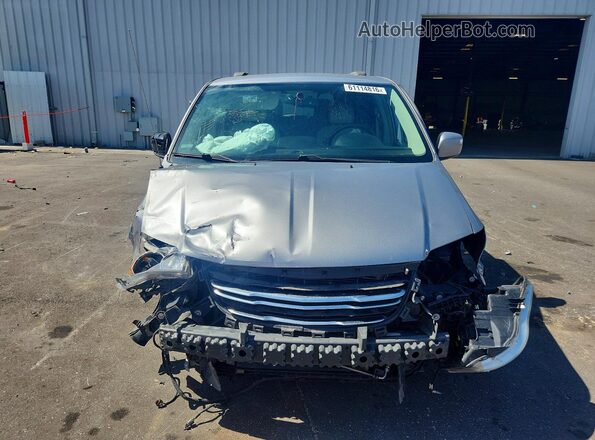 2C4RC1BG2GR137892 2016 CHRYSLER TOWN Silver Vista frontal