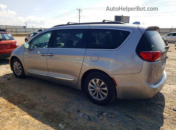 2C4RC1BG2HR576575 2017 CHRYSLER PACIFICA Серебряный Задняя левая четверть