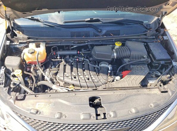 2C4RC1BG2HR576575 2017 CHRYSLER PACIFICA Серебряный Вид подкапотного пространства
