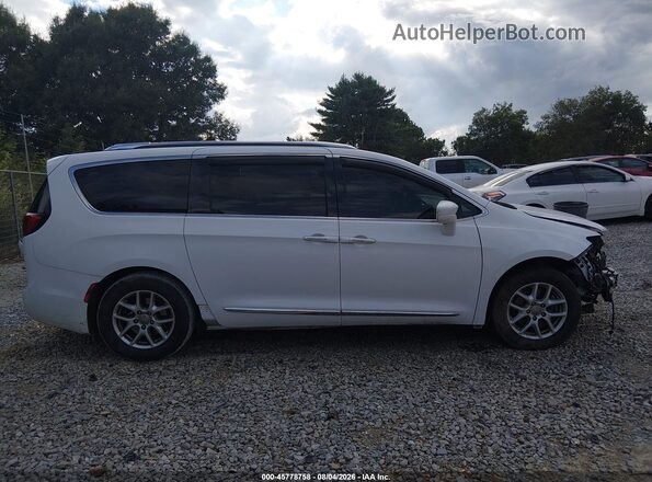 2C4RC1BG2LR140091 2020 CHRYSLER PACIFICA White Vista interior trasera