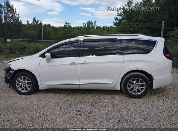 2C4RC1BG2LR140091 2020 CHRYSLER PACIFICA White Vista interior de 360 grados