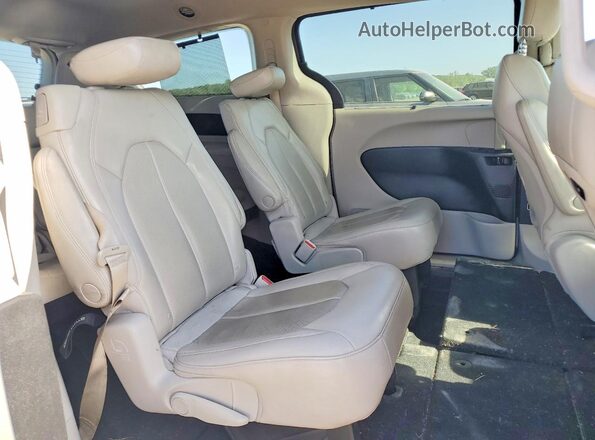 2C4RC1BG2MR591846 2021 CHRYSLER PACIFICA Серый Вид задней части салона