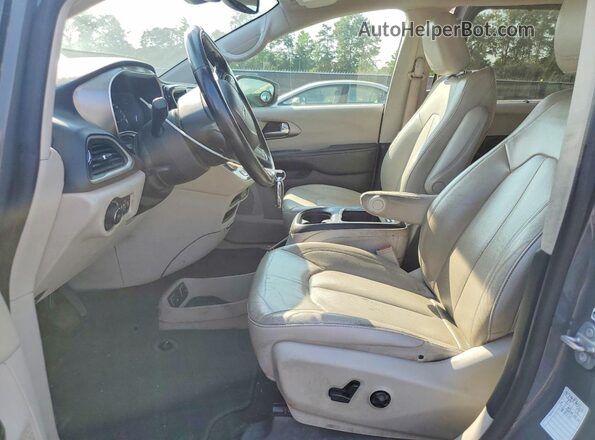 2C4RC1BG2MR600660 2021 CHRYSLER PACIFICA Gray Vista interior delantera