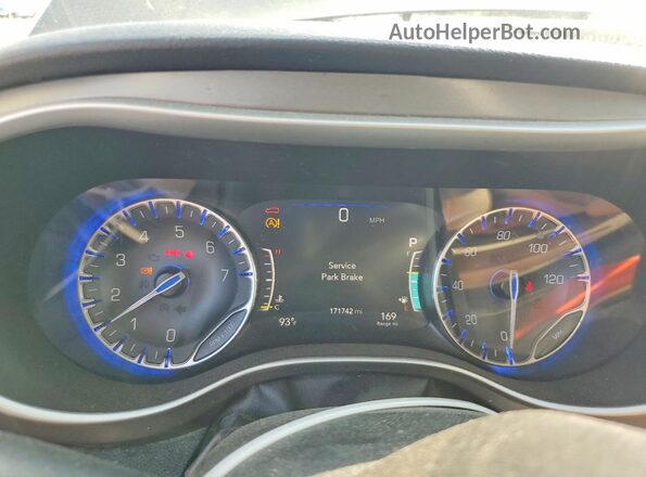 2C4RC1BG2MR600660 2021 CHRYSLER PACIFICA Gray Vista del cuadro de instrumentos