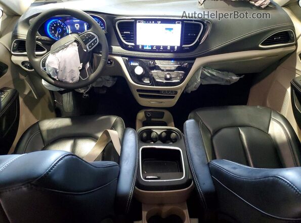 2C4RC1BG2PR502717 2023 CHRYSLER PACIFICA Gray Vista del salpicadero