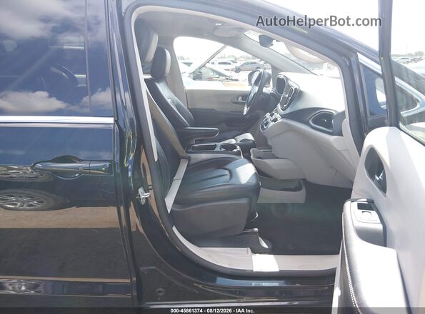 2C4RC1BG2PR620685 2023 CHRYSLER PACIFICA Черный Вид салона спереди