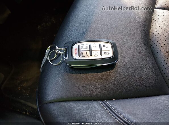 2C4RC1BG2SR578575 2025 CHRYSLER PACIFICA Красный Вид панели приборов