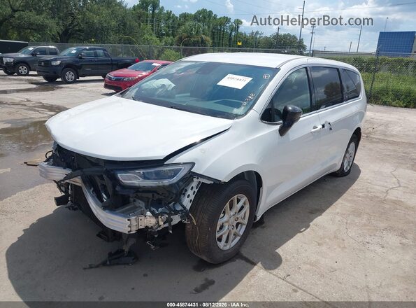 2C4RC1BG2TR186388 2026 CHRYSLER PACIFICA White Front left