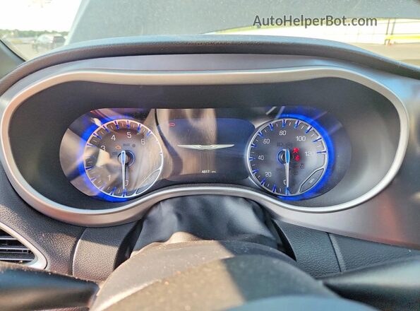 2C4RC1BG2TR281775 2026 CHRYSLER PACIFICA Черный Вид щитка приборов