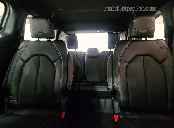 2C4RC1BG2VR567452 2027 CHRYSLER PACIFICA White უკანა სალონის ხედი