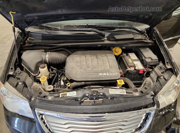 2C4RC1BG3GR289759 2016 CHRYSLER TOWN Black ძრავის განყოფილების ხედი