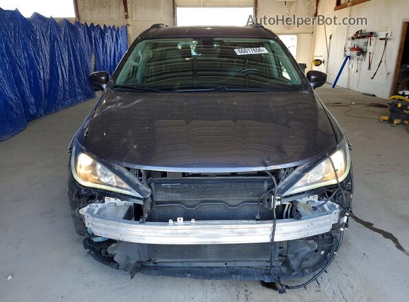 2C4RC1BG3HR569876 2017 CHRYSLER PACIFICA Серый Вид спереди