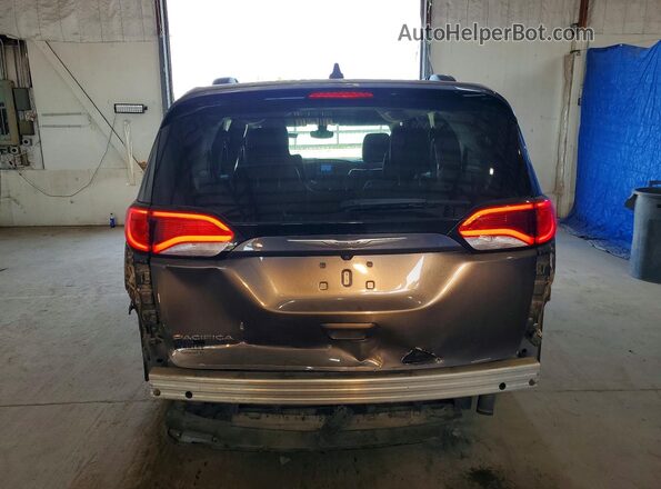 2C4RC1BG3HR569876 2017 CHRYSLER PACIFICA Серый Вид сзади