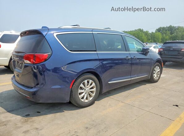 2C4RC1BG3JR246563 2018 CHRYSLER PACIFICA Blue Задня права чверть