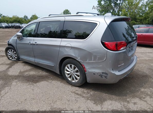 2C4RC1BG3JR315607 2018 CHRYSLER PACIFICA Silver Задня ліва чверть