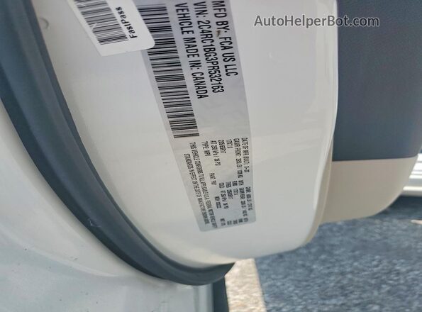 2C4RC1BG3PR532163 2023 CHRYSLER PACIFICA White ძრავის განყოფილების ხედი