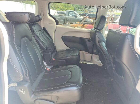 2C4RC1BG3PR532163 2023 CHRYSLER PACIFICA White უკანა სავარძლების ხედი