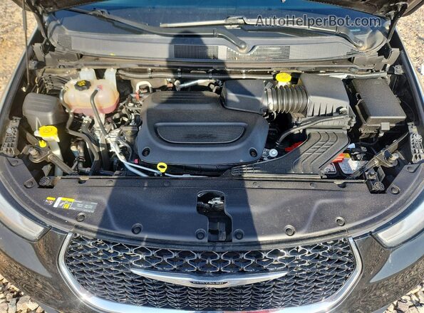 2C4RC1BG3PR627631 2023 CHRYSLER PACIFICA Black Engine compartment view