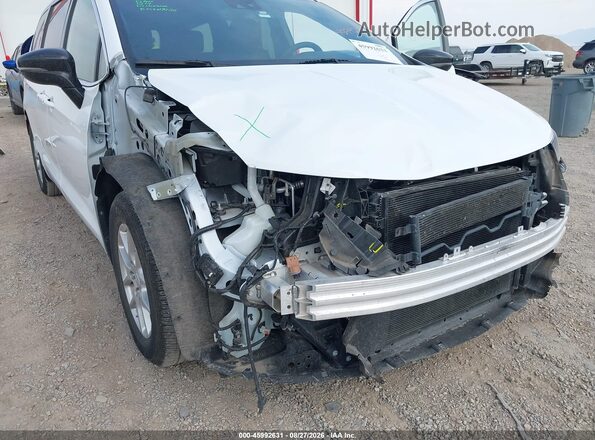 2C4RC1BG3TR204557 2026 CHRYSLER PACIFICA White Вид спереду