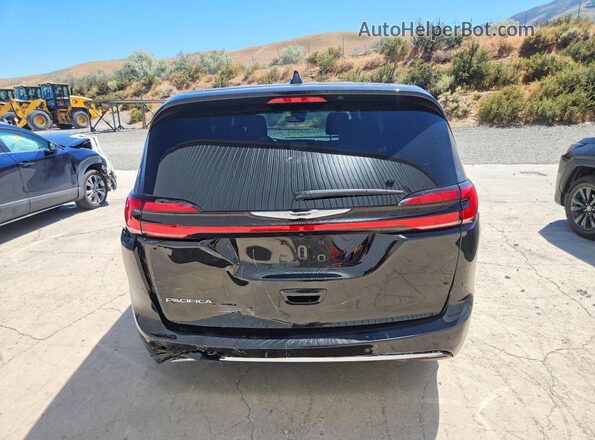 2C4RC1BG3TR225697 2026 CHRYSLER PACIFICA Black Rear view