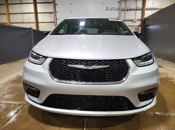 2C4RC1BG3TR236263 2026 CHRYSLER PACIFICA Silver Вид спереду