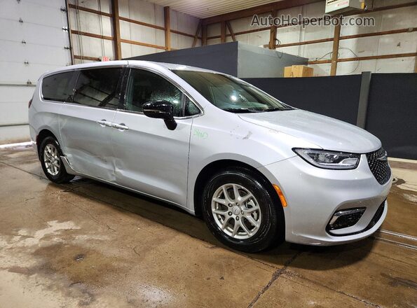 2C4RC1BG3TR236263 2026 CHRYSLER PACIFICA Silver Передня права чверть
