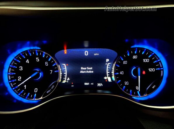 2C4RC1BG3VR571610 2027 CHRYSLER PACIFICA White Вид щитка приладів